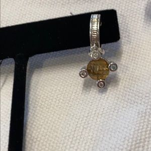 Beautiful dainty sterling Ripka earrings